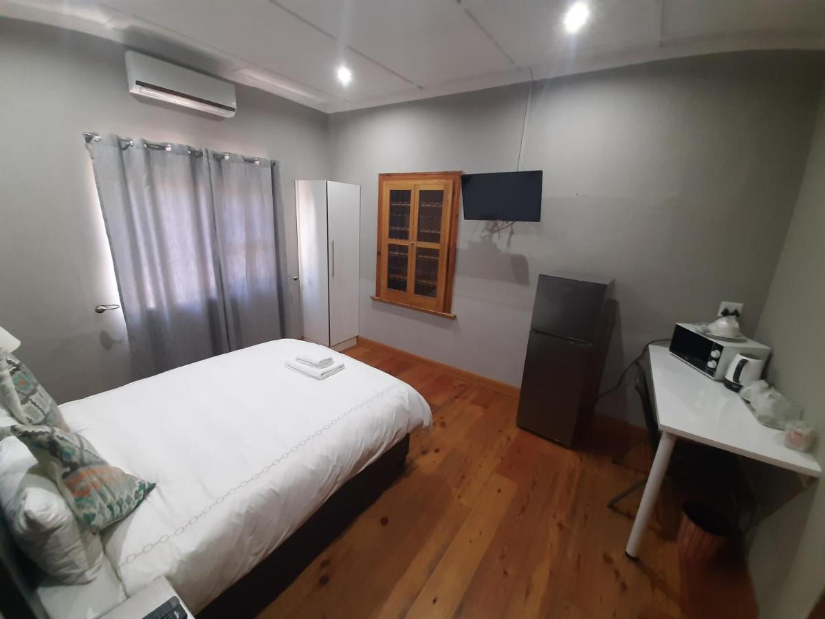 Lux Rooms On 37 布隆方丹 外观 照片